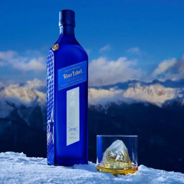 Johnnie Walker Blue Label Ice Chalet Limited Edition - Image 3